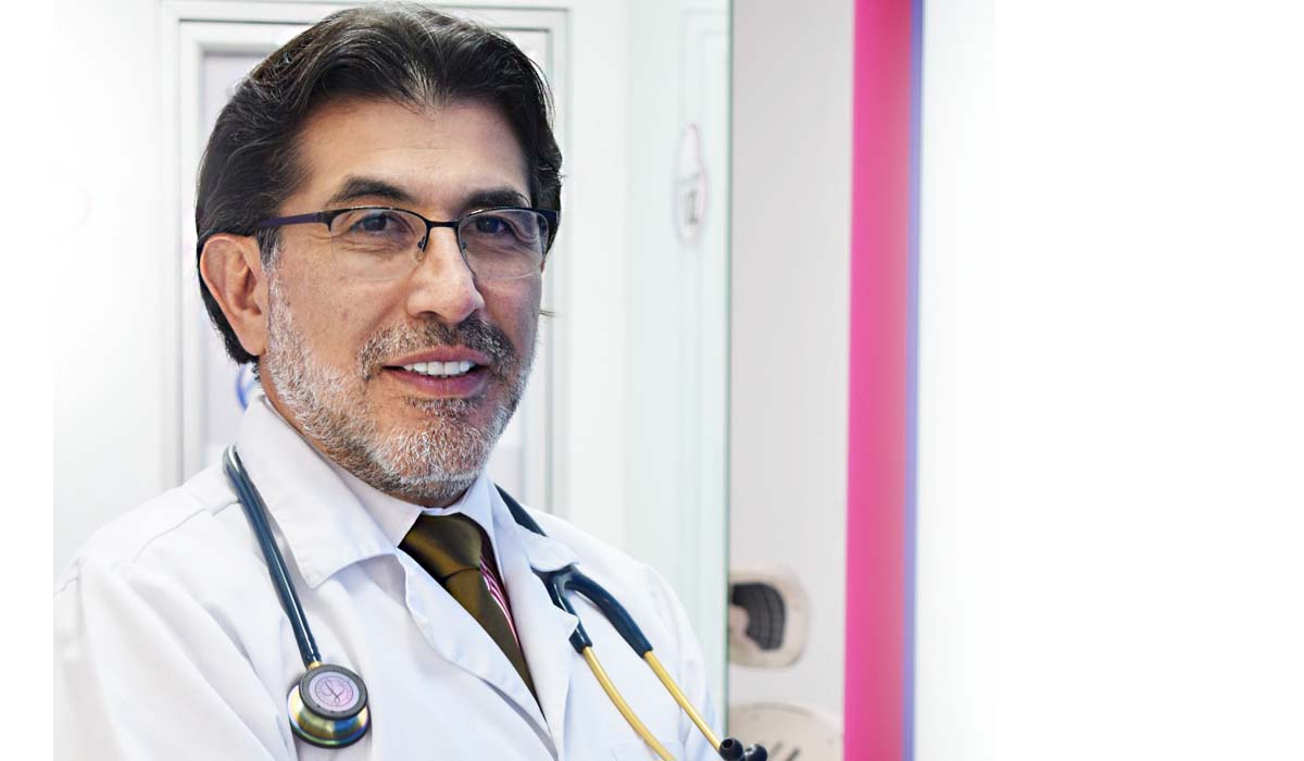 Importante reconocimiento otorgado al Dr. Gabriel Cubillos en Nueva York