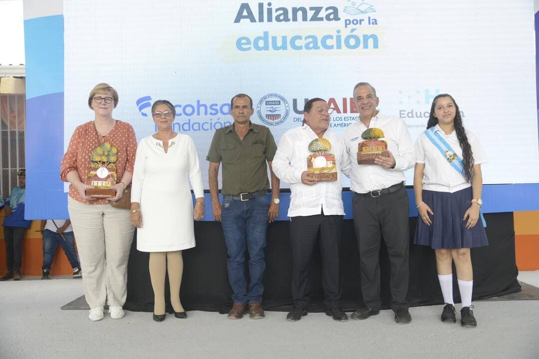 Alianza por la Educación: Ficohsa apoya el cambio educativo